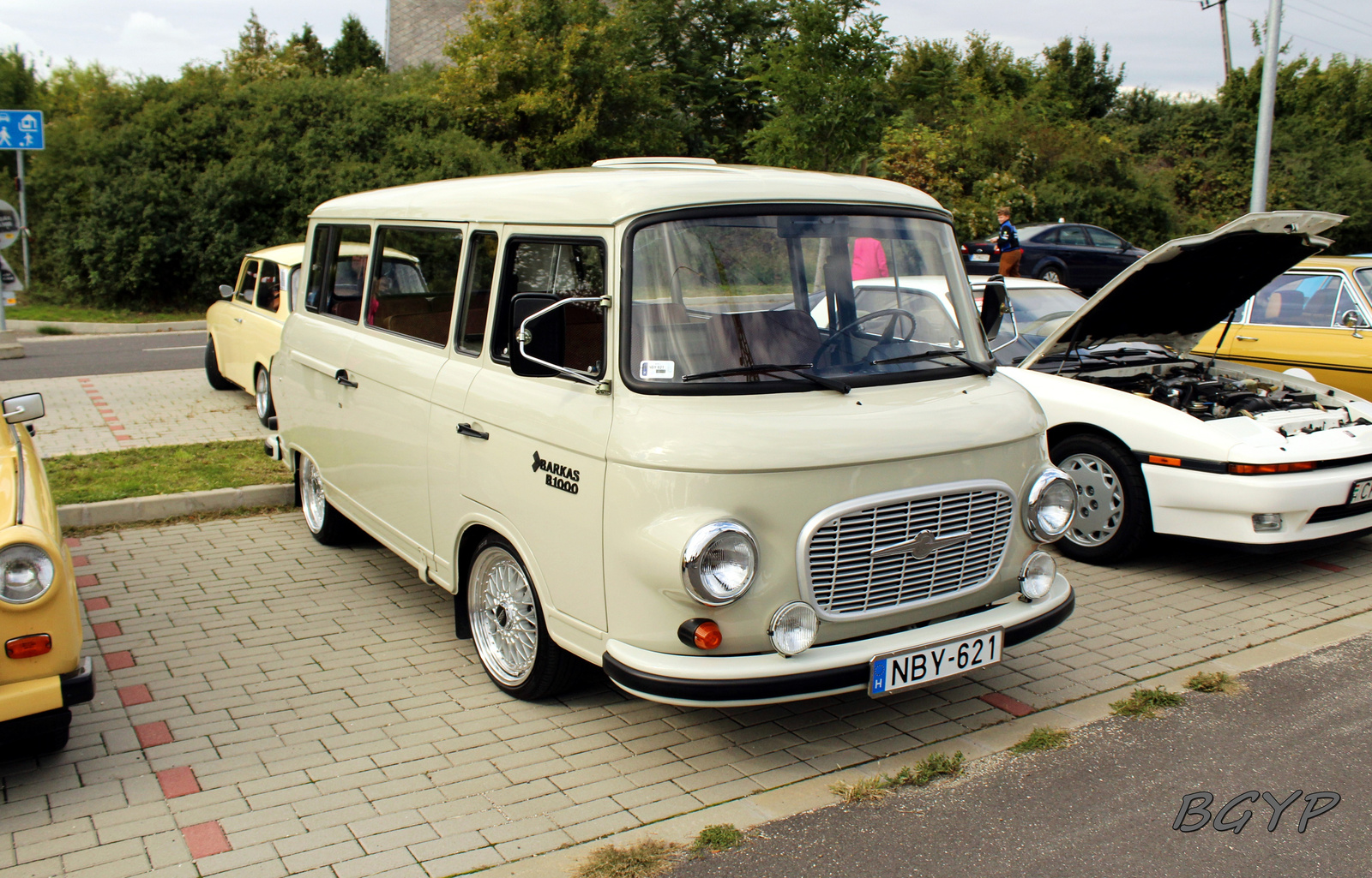 Barkas B1000