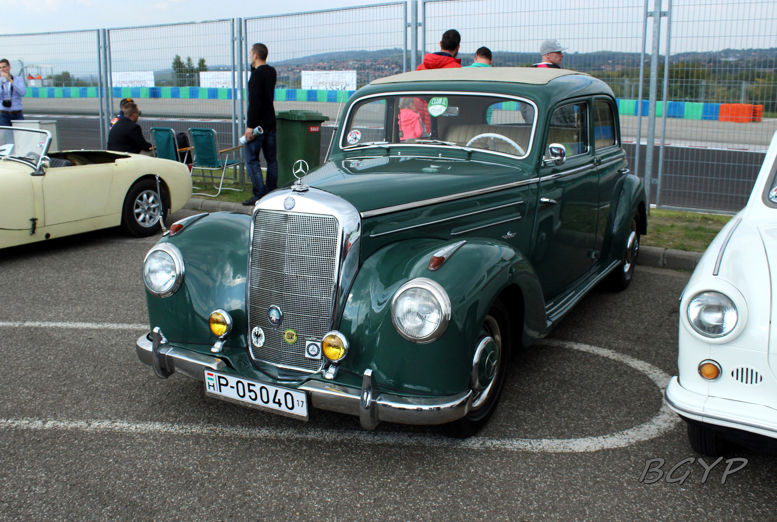 Mercedes-Benz W187