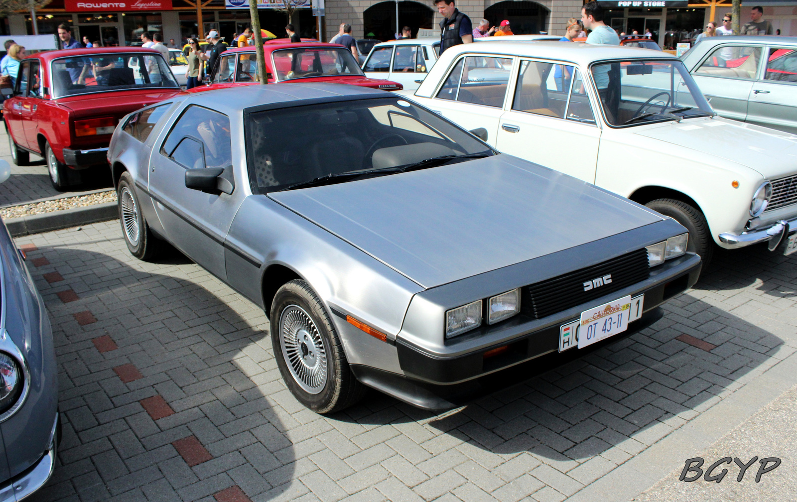 DMC DeLorean