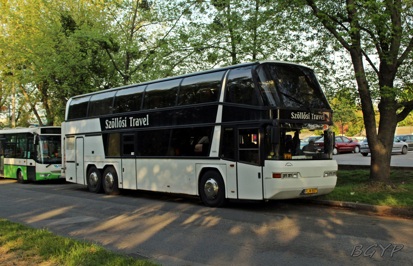 Neoplan Skyliner (FLM-807)