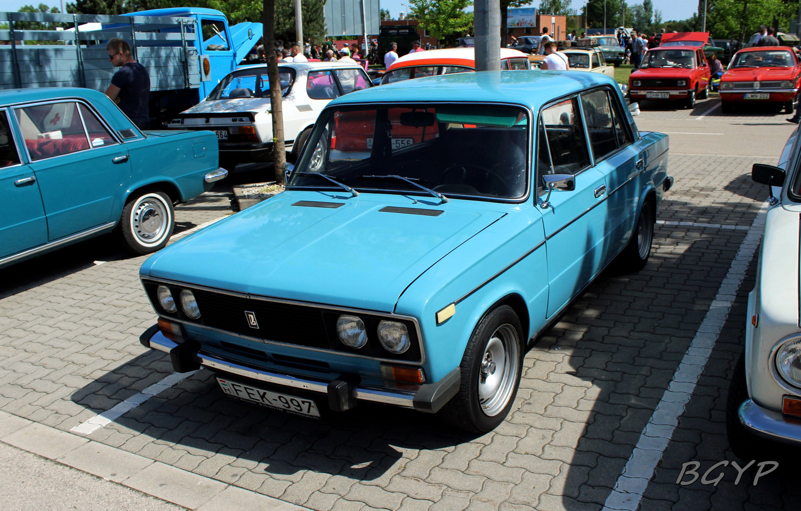 Lada 2106