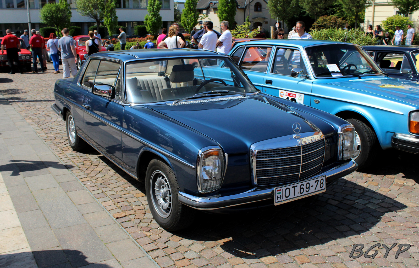Mercedes-Benz W114