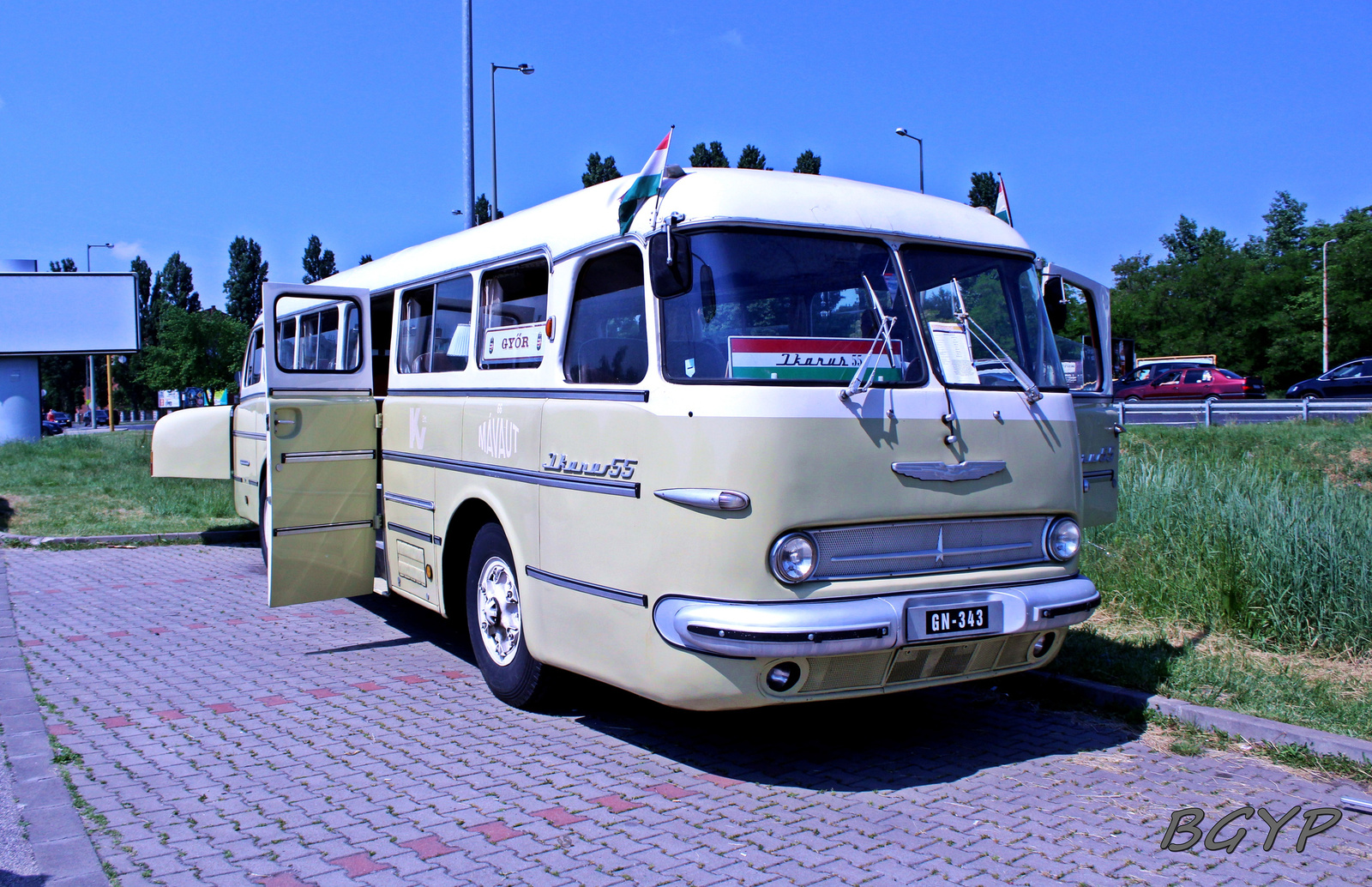 Ikarus 55 (GN 343)