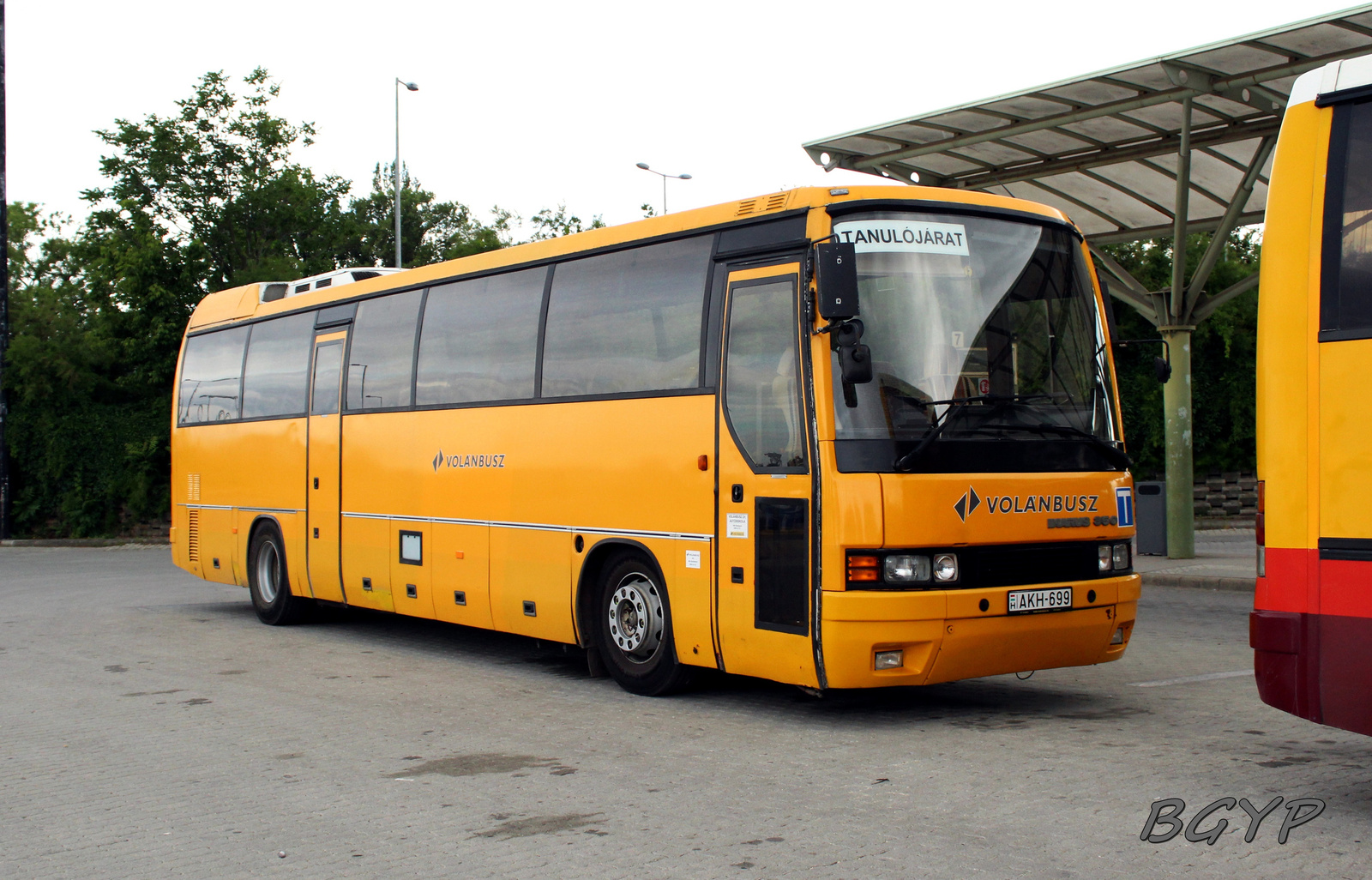 Ikarus 350.02 (AKH-699)