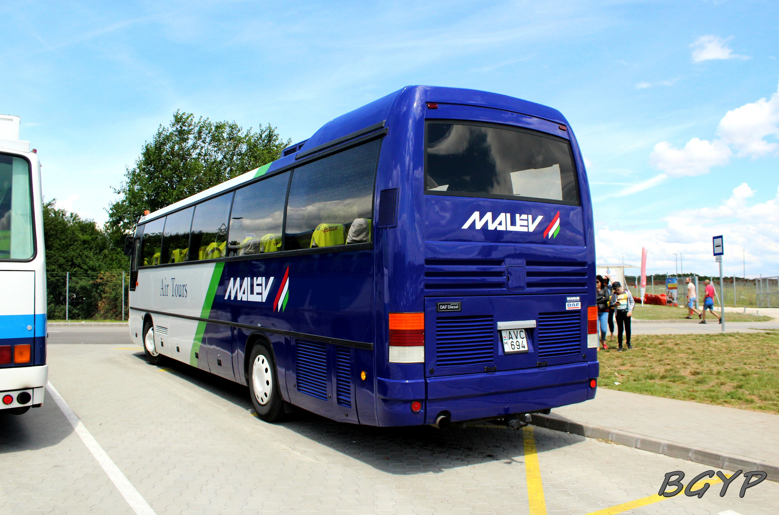 Ikarus 350.02 (AVC-694)