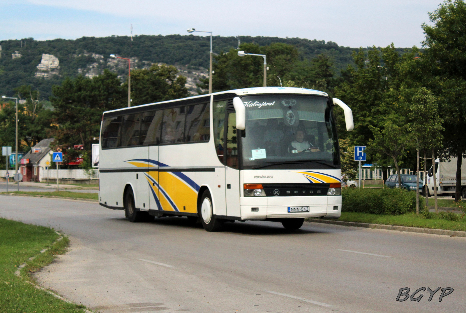 Setra S315 HD (NNN-542)