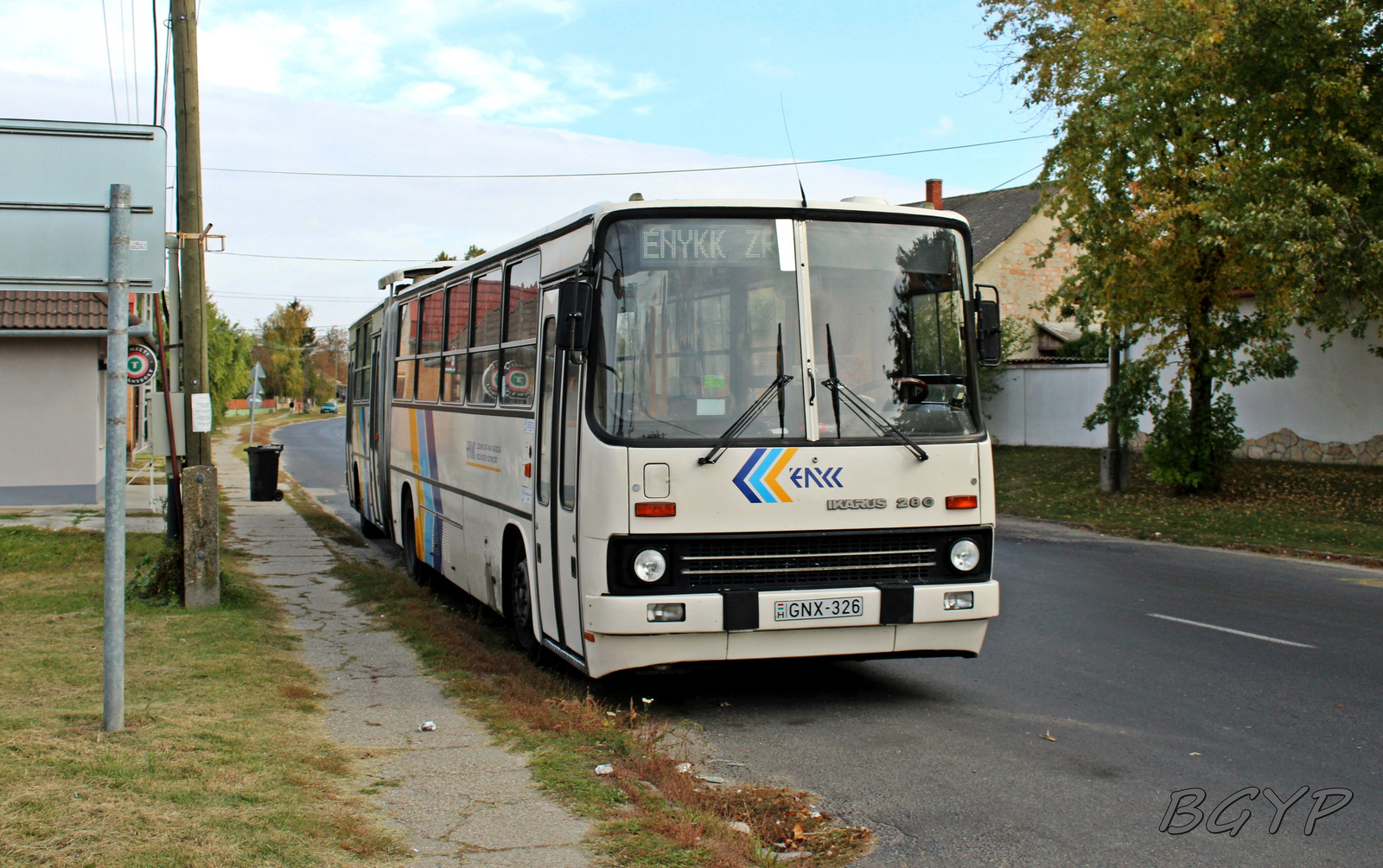 Ikarus 280.30M (GNX-326)