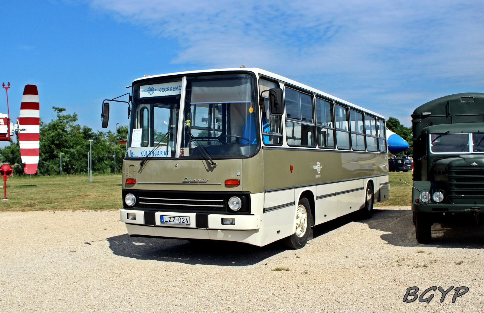 Ikarus 260.06 (LZZ-024)