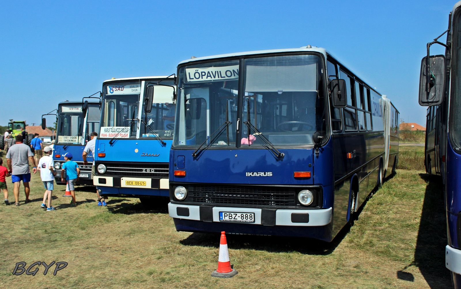 Ikarus 280.49 (PBZ-888)