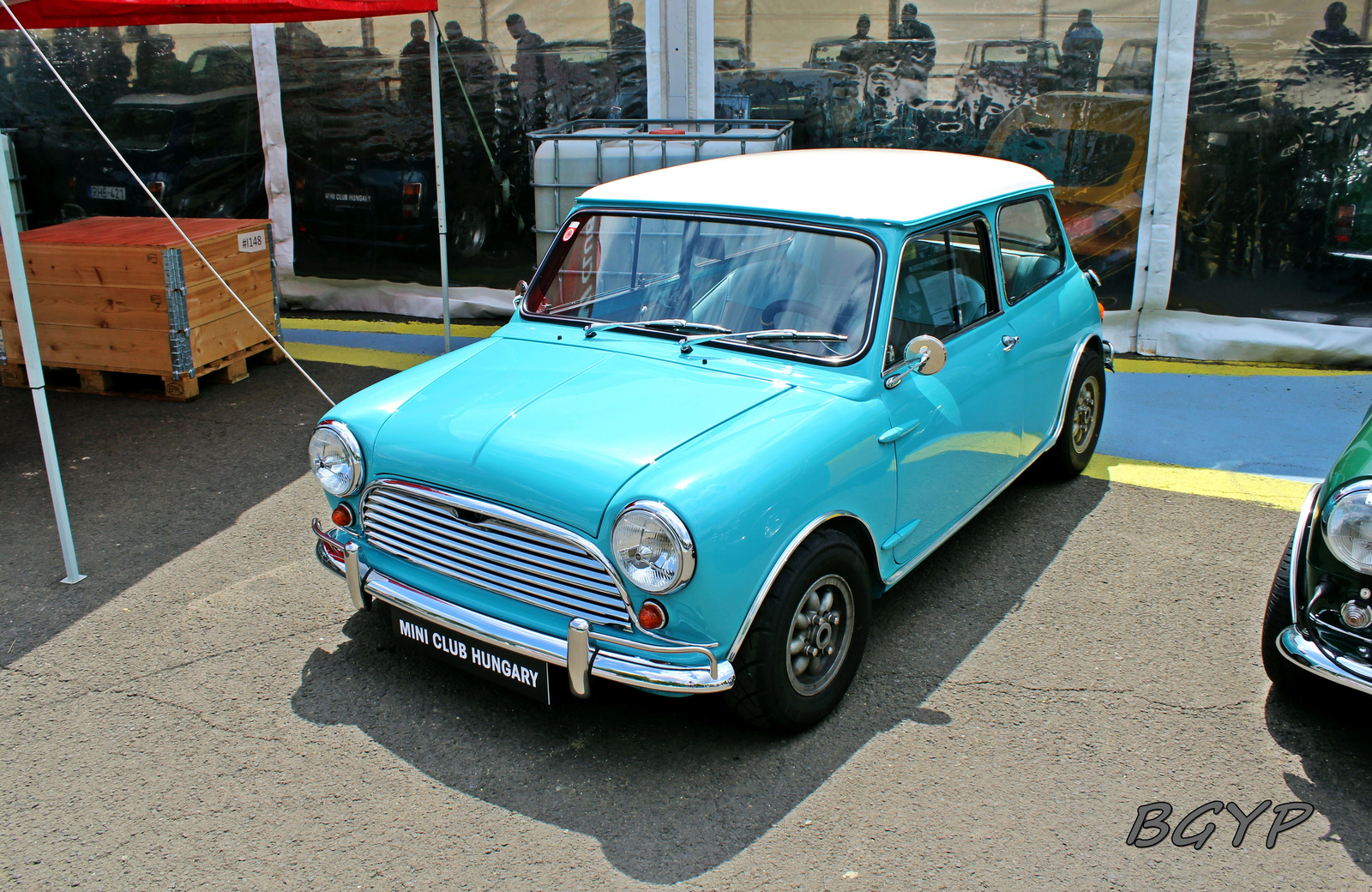 Mini