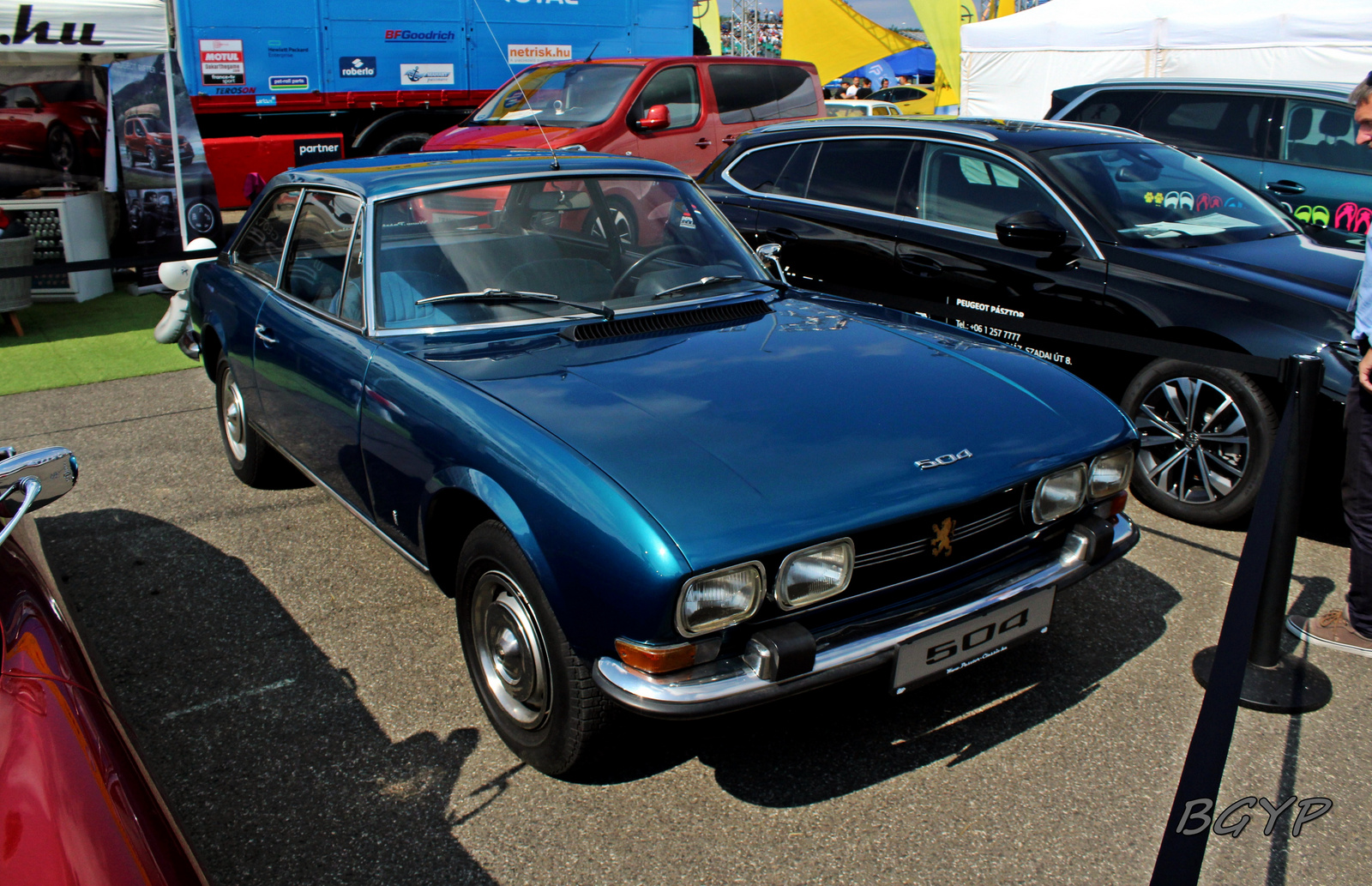 Peugeot 504