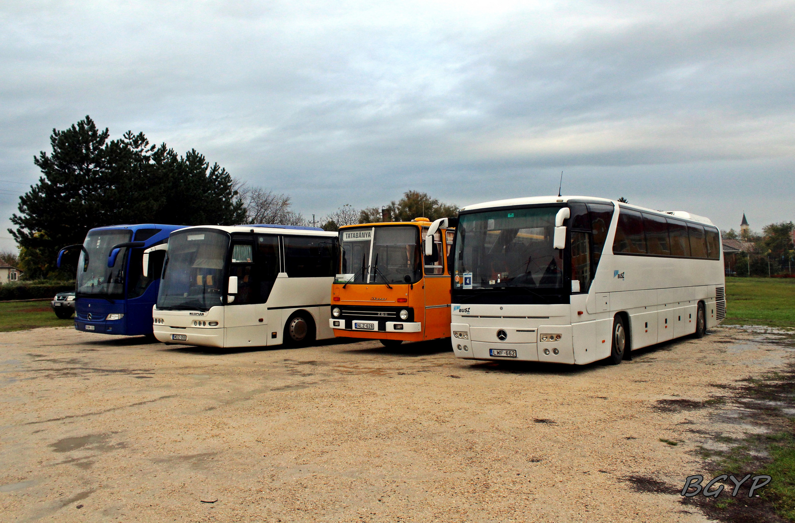 Mercedes-Benz Tourismo (LWF-662)