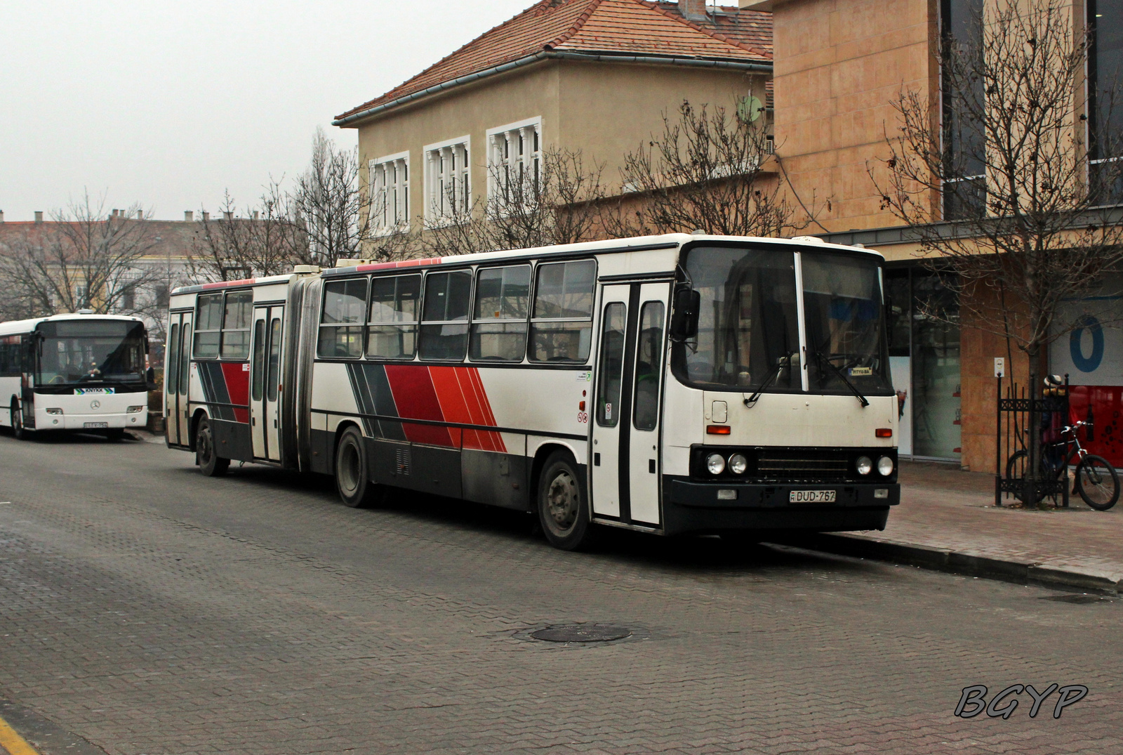 Ikarus 280.30M (DUD-767)