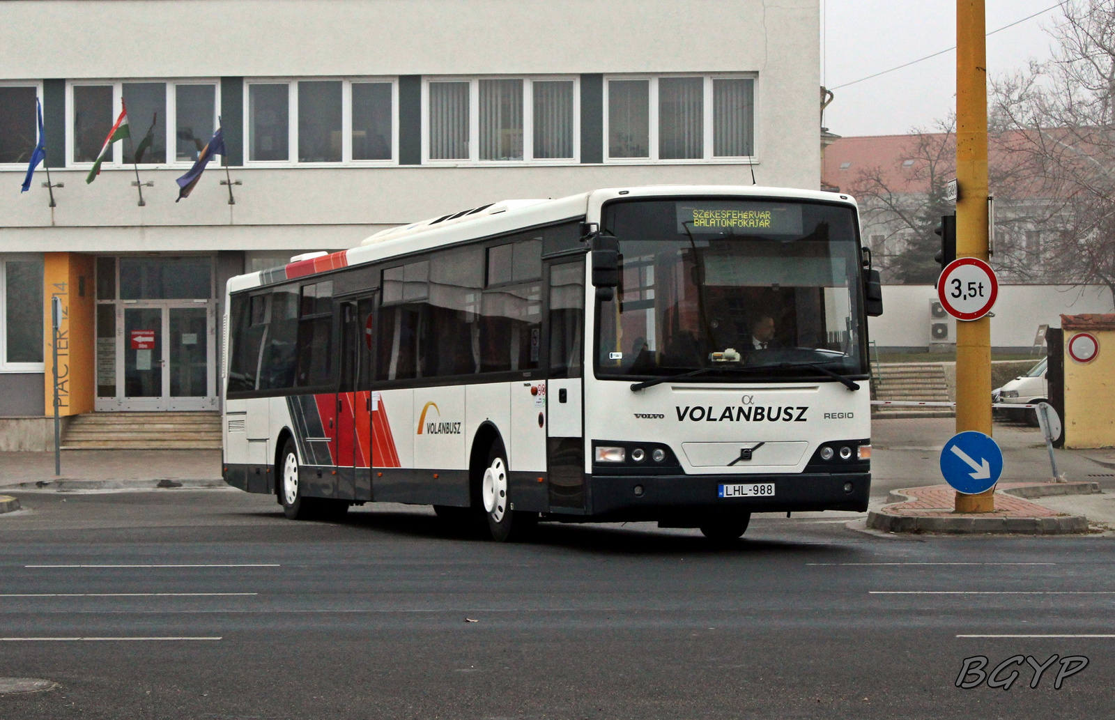 Volvo Alfa Regio (LHL-988)