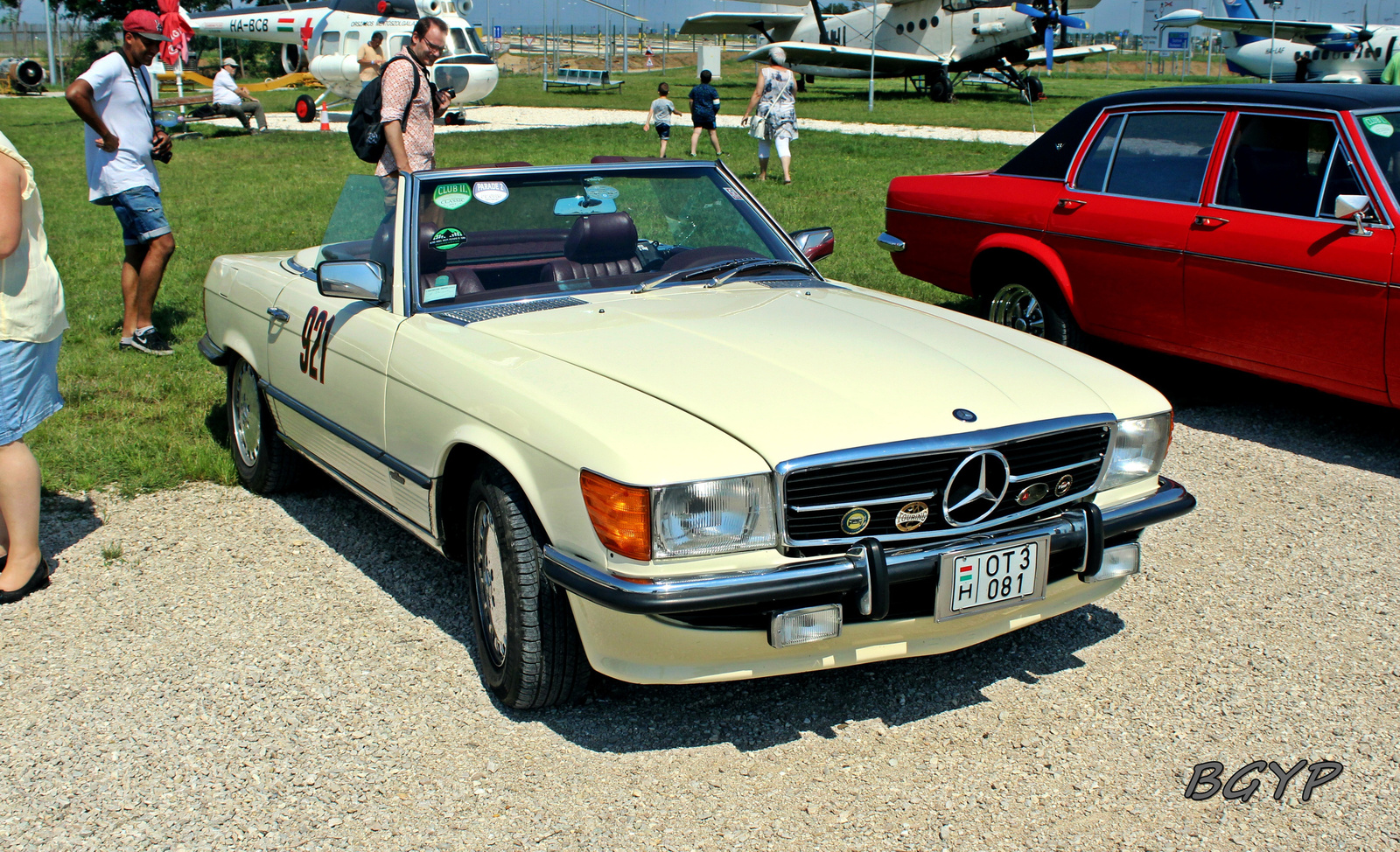 Mercedes-Benz R107