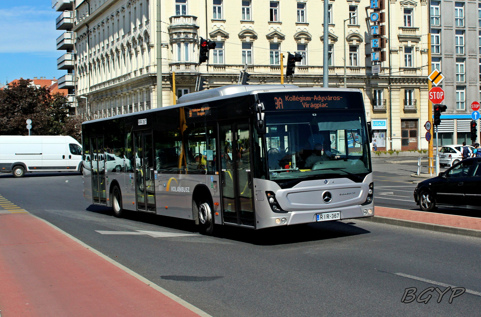 Mercedes-Benz Conecto (RIR-367)