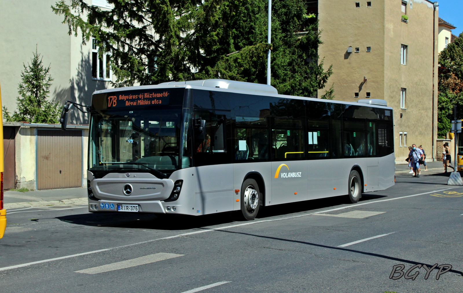 Mercedes-Benz Conecto (RIR-376)