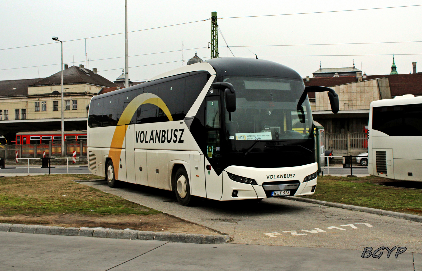 Neoplan Tourliner (RLT-928)