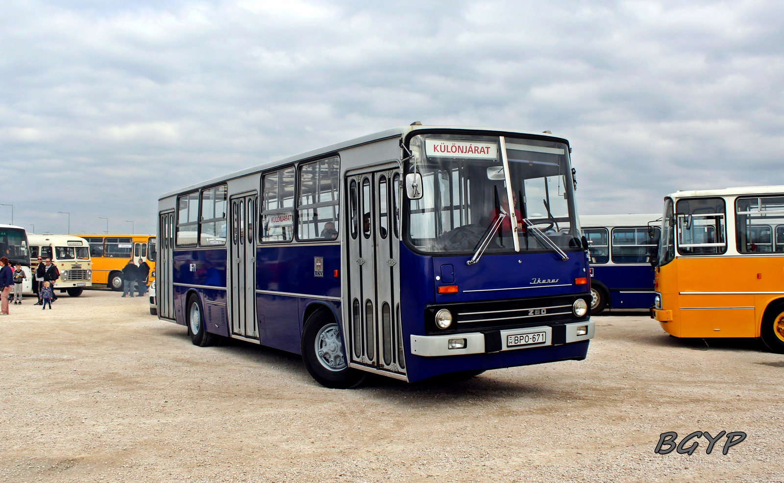 Ikarus 260.00 (BPO-671)