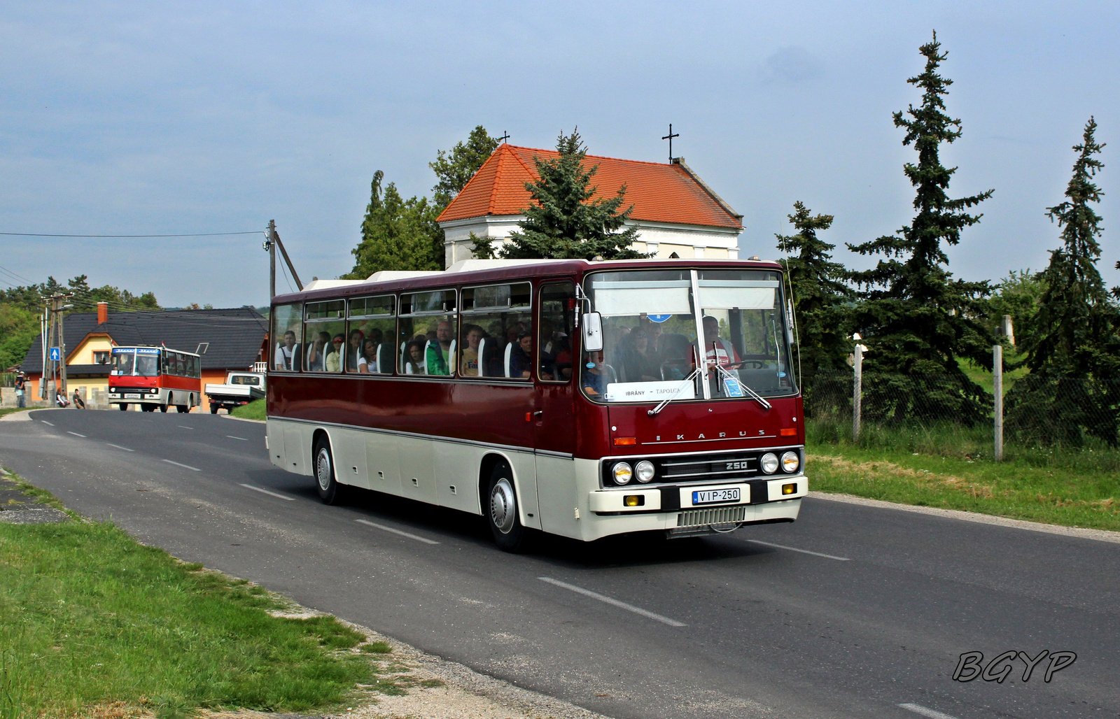 Ikarus 250.01 (VIP-250)