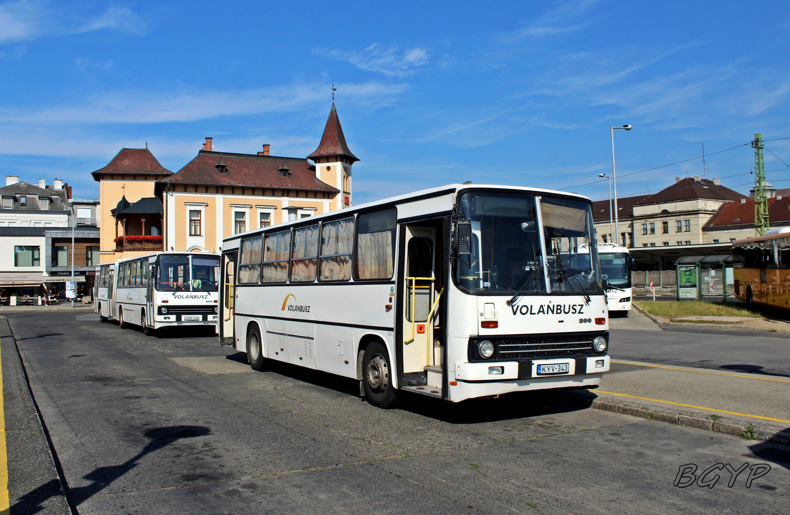 Ikarus 260.20M (KYV-343)