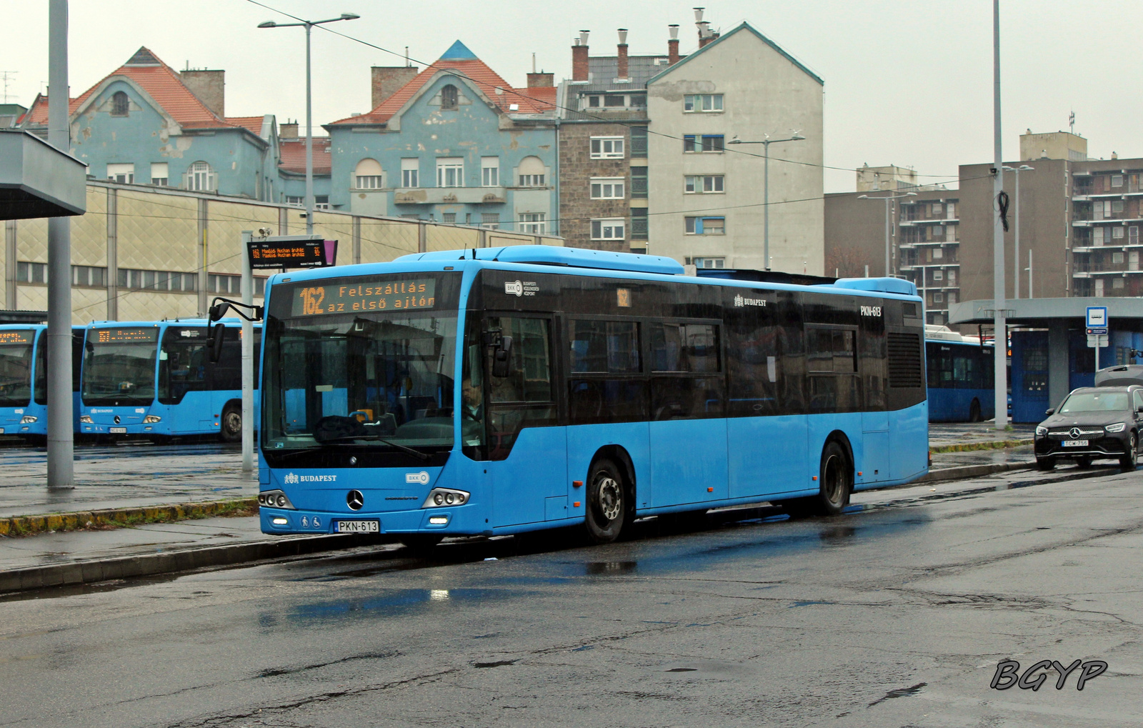 Mercedes-benz Conecto (PKN-613)