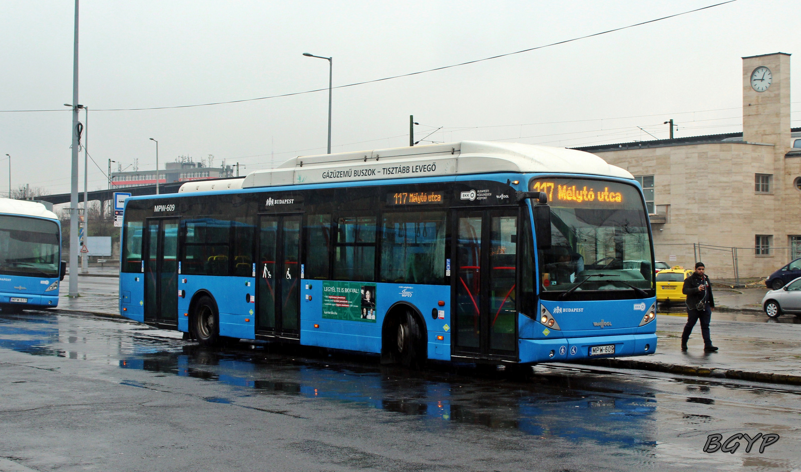 Van Hool A330 CNG (MPW-609)