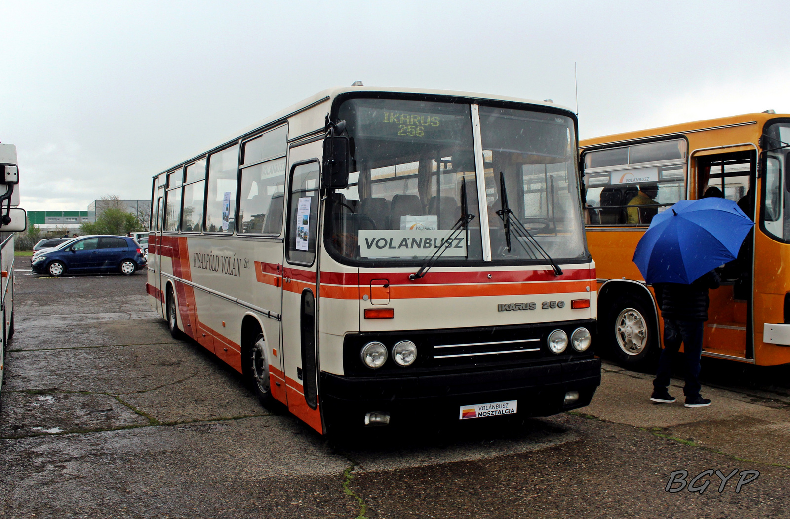 Ikarus 256.74 (KTY-742)