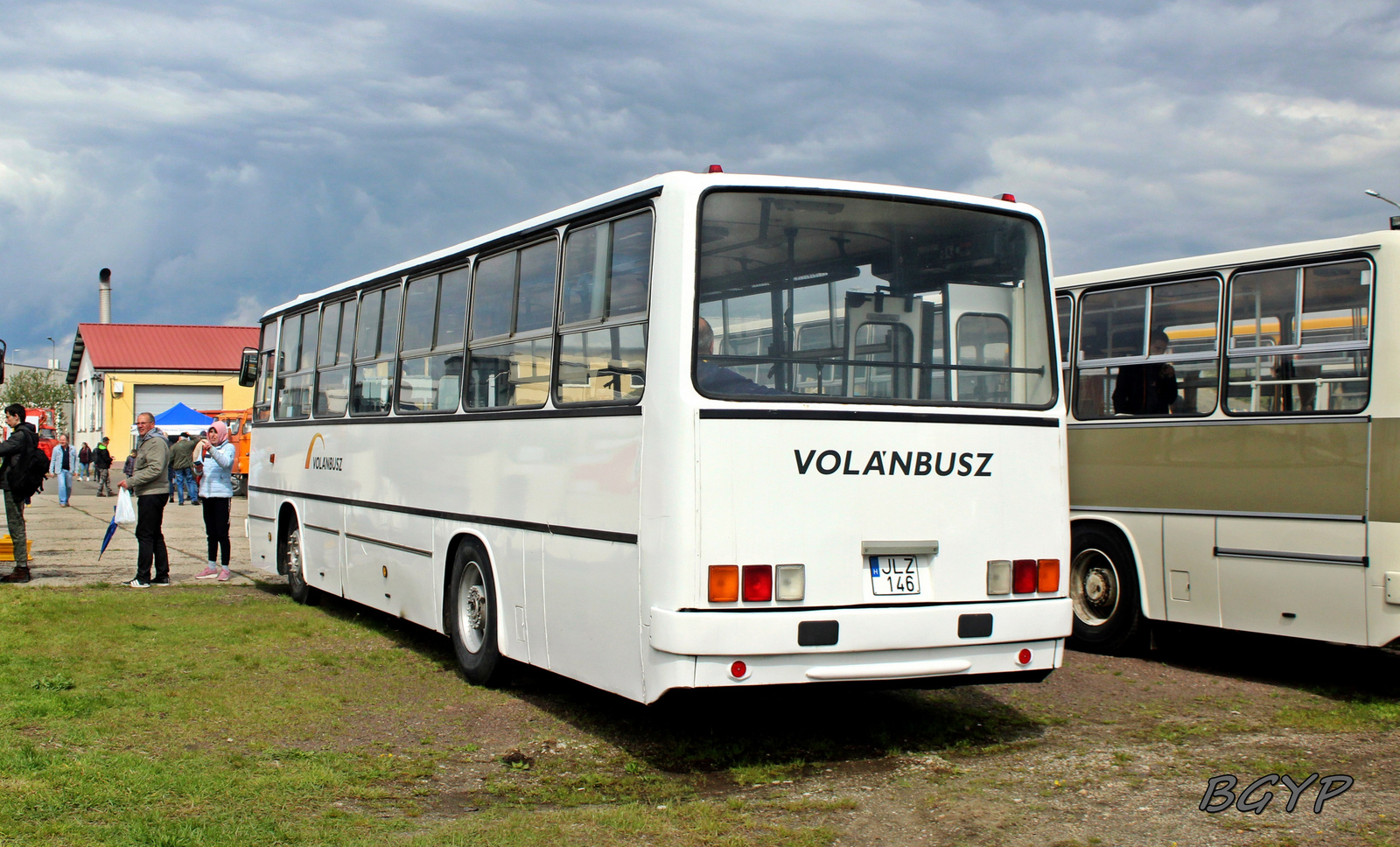 Ikarus 260.32 (JLZ-146)