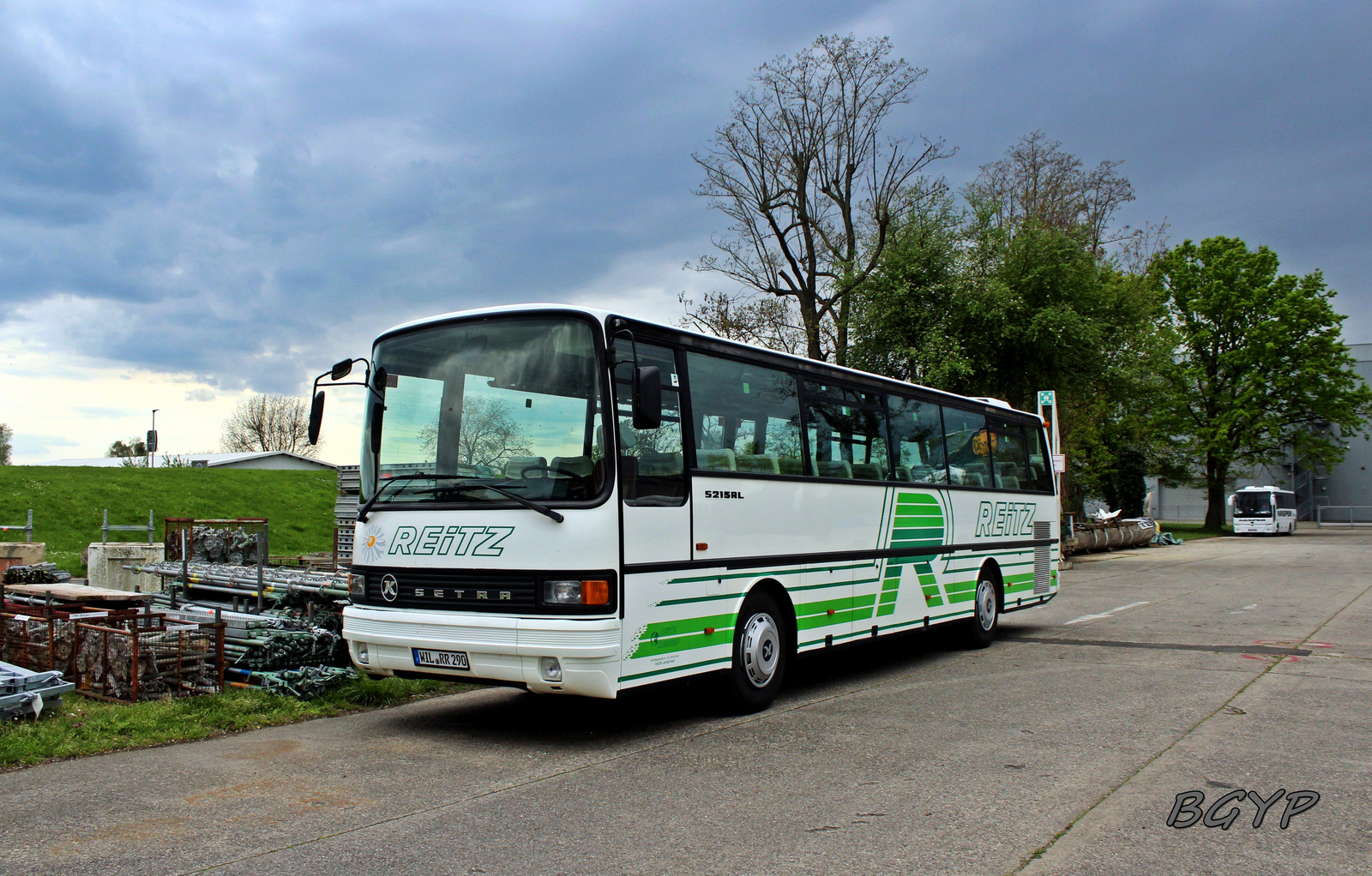 Setra S215 RL (WIL-RR 290)