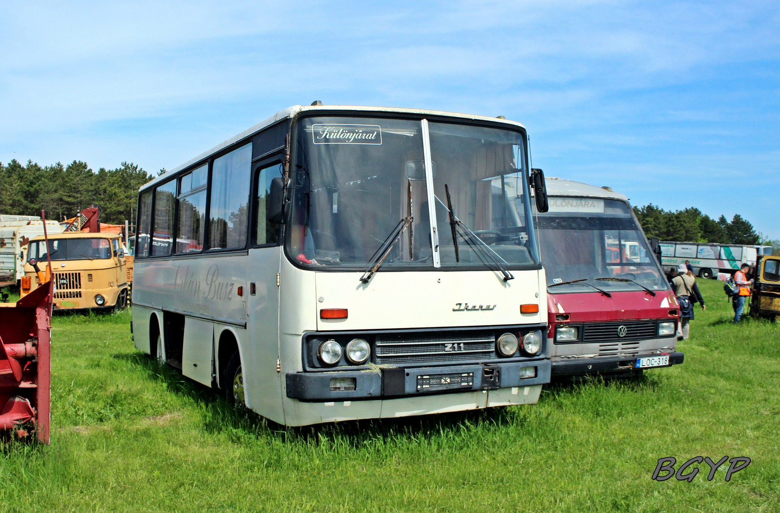 Ikarus 211.01