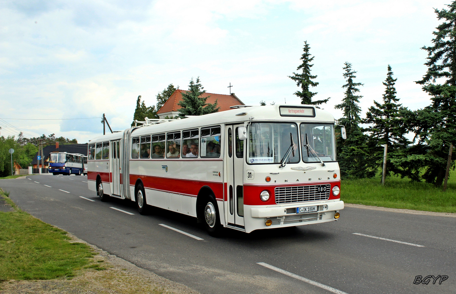 Ikarus 180.22 (C-IK 180H)