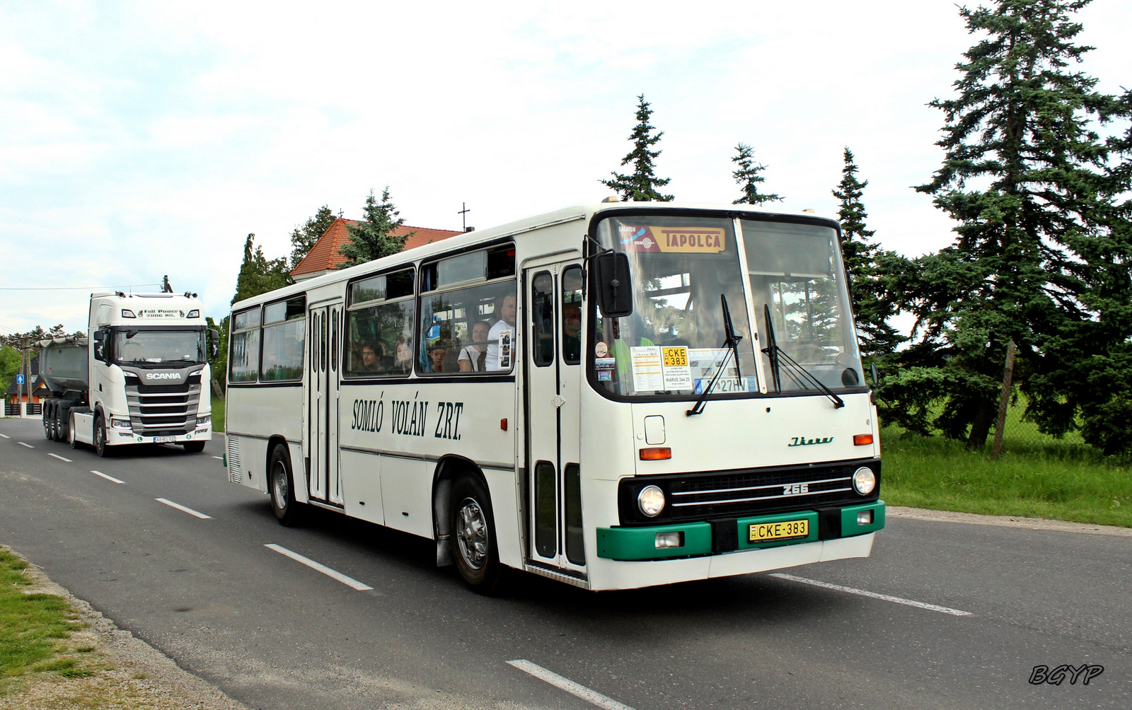 Ikarus 266.25 (I-27HV)