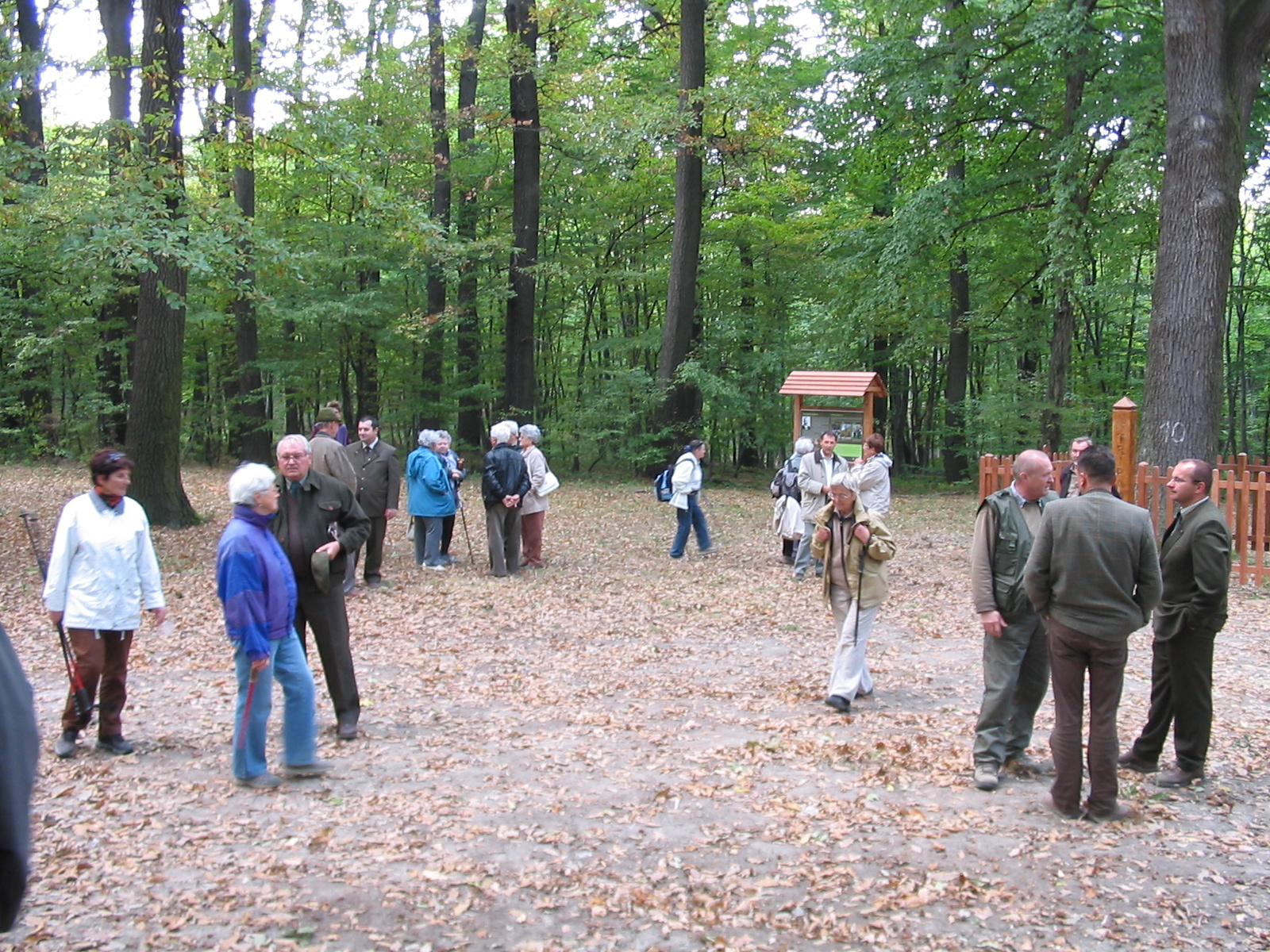 2011 10 19 Trippamer emlékoszlop 063