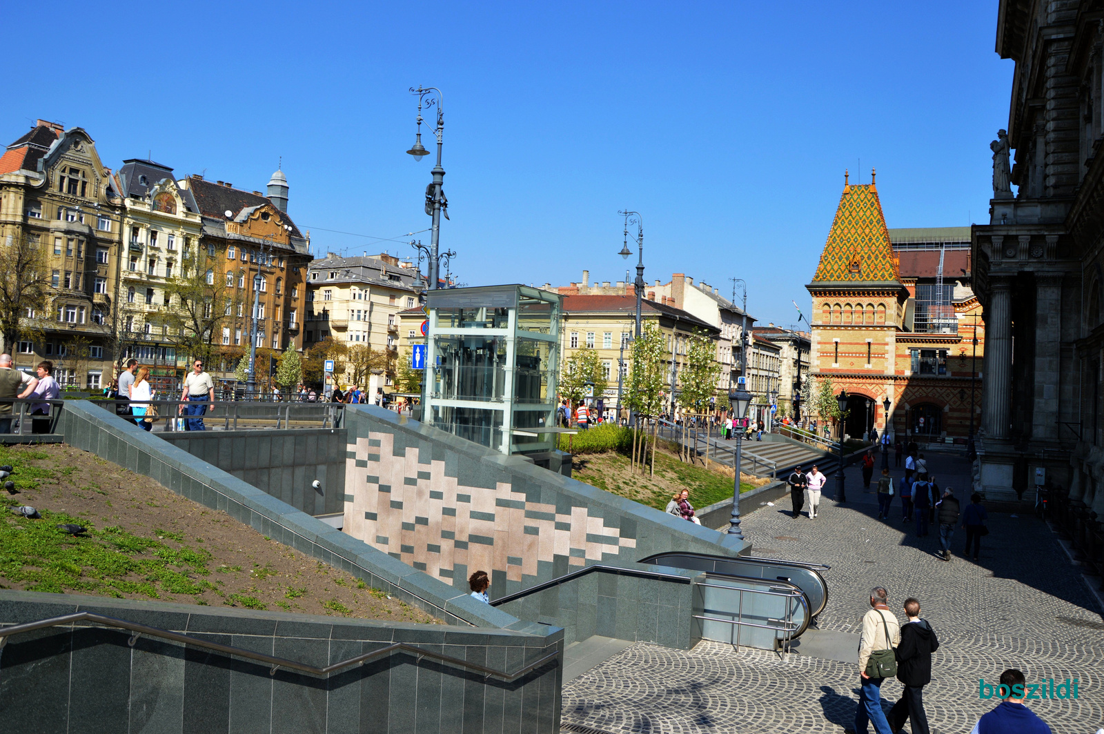 DSC 8551 Fővám tér