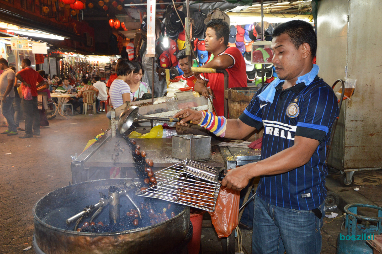 Kuala Lumpur, gesztenyesütés