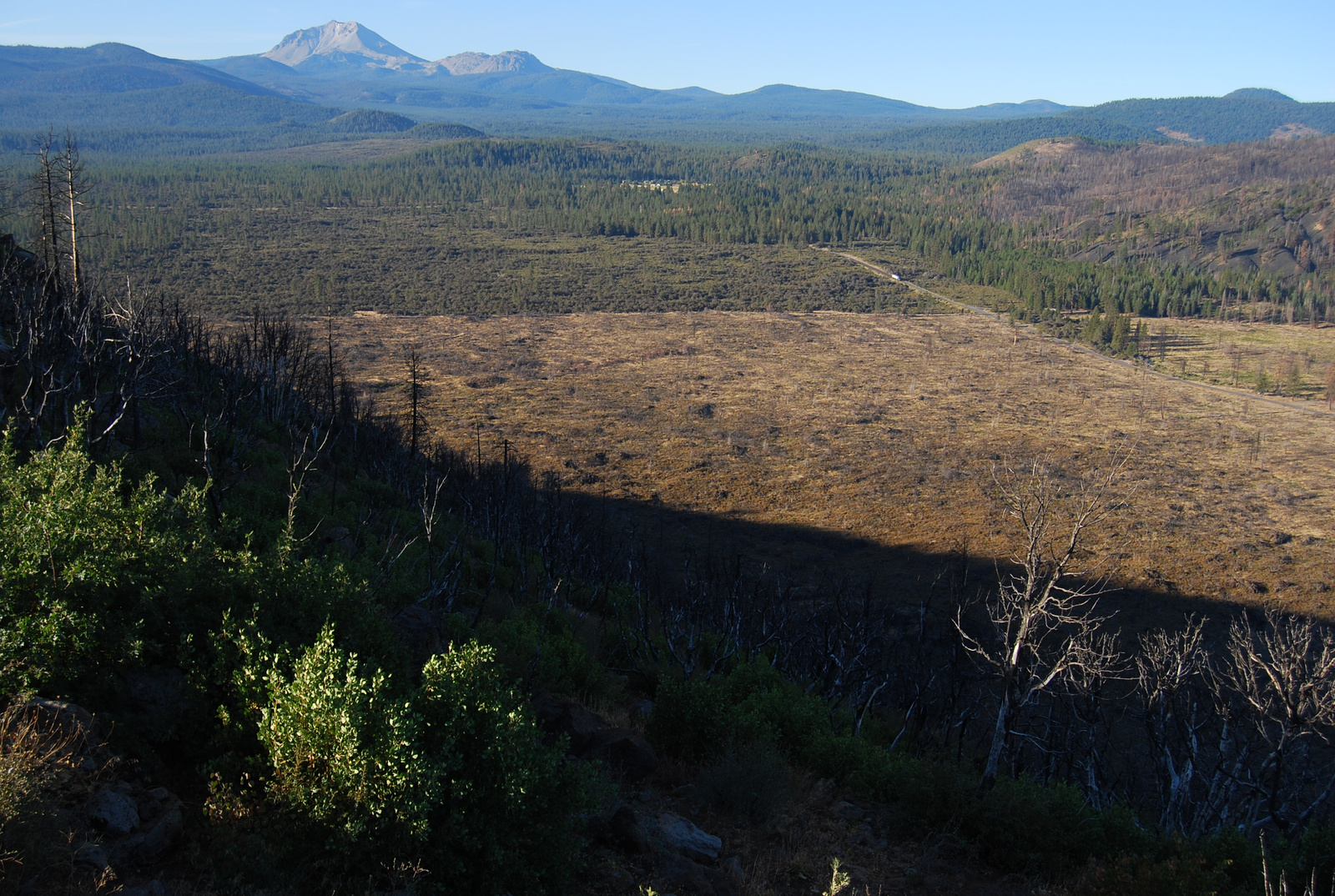 US12 0921 010 Hat Creek Valley, CA