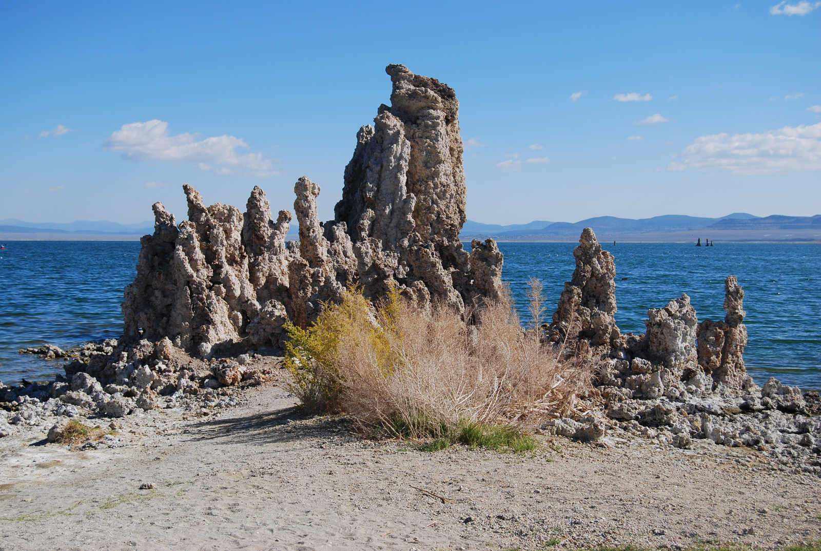 US12 0924 027 Mono Lake, CA