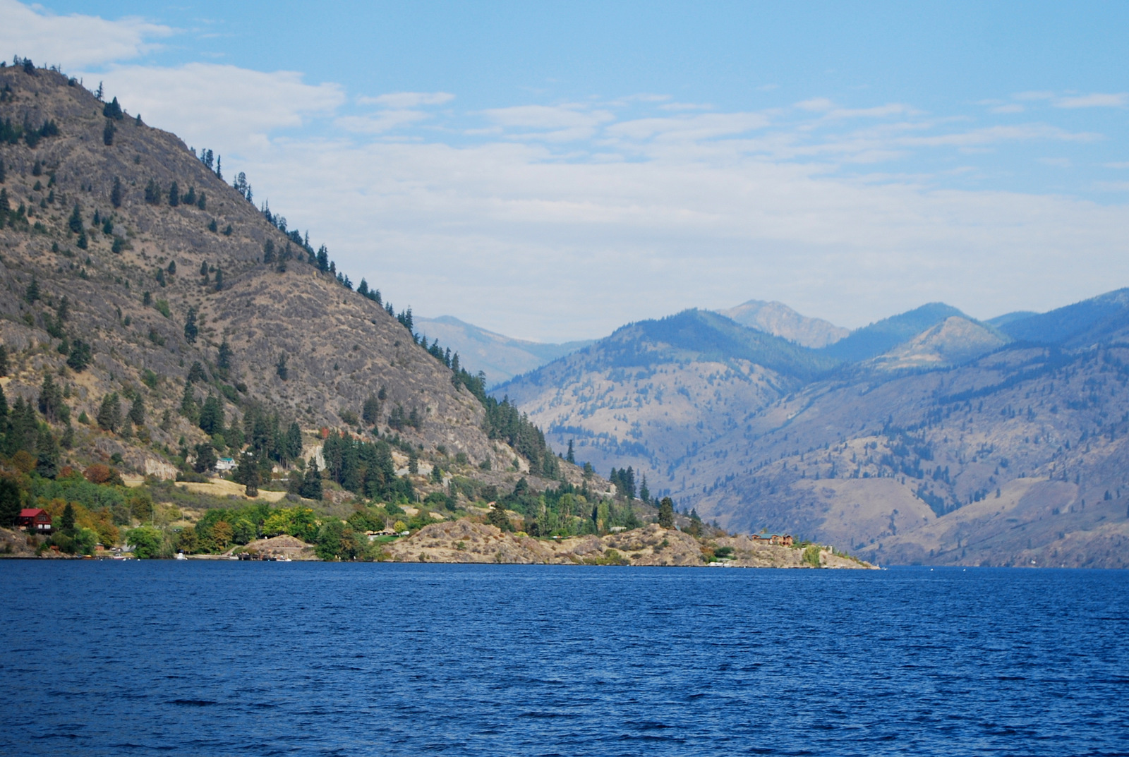 US13 0915 025 Lake Chelan, WA