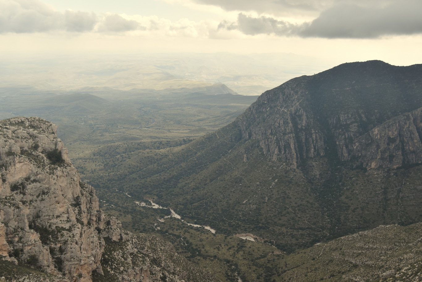 US15 0924 32 Guadalupe Mtns NP, TX