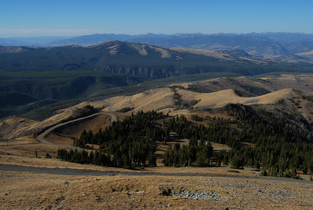 US 2010 Day09  075 View From Mount Washburn, Yellowstone NP, WY