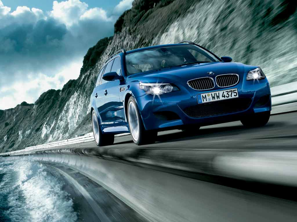 BMW-M5-Touring-V10-507HP-01