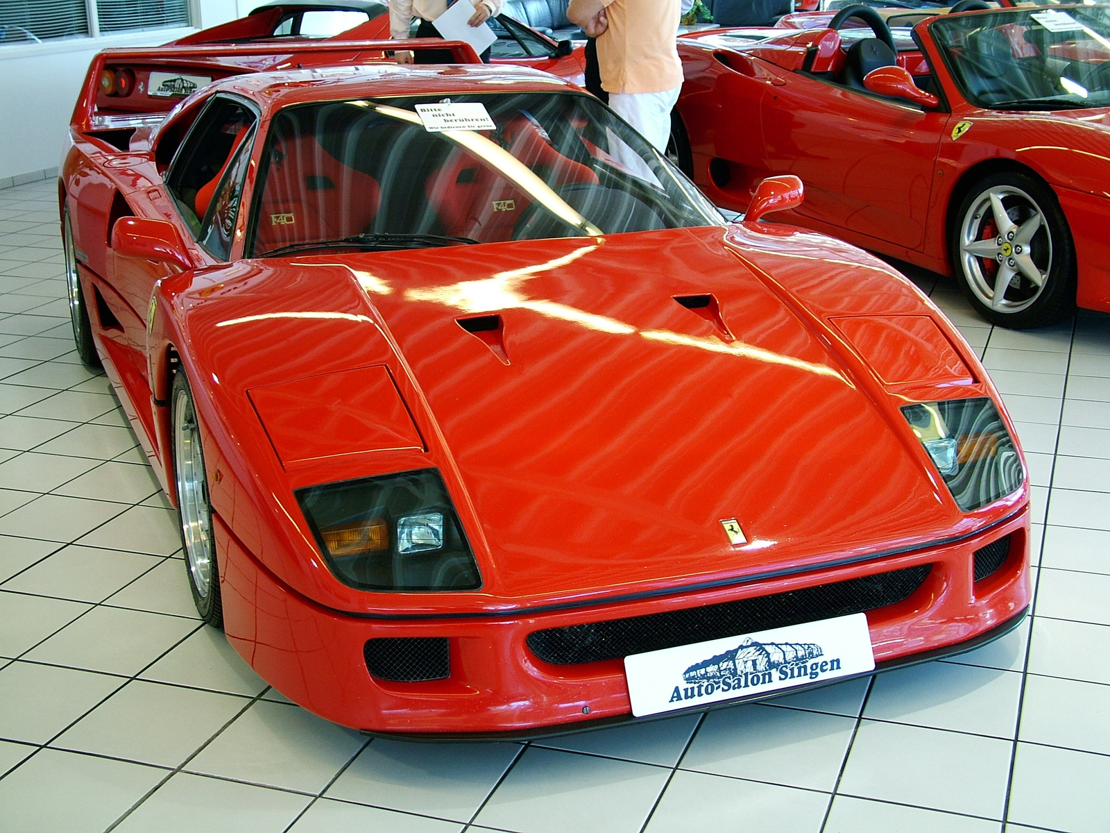 Ferrari (1)