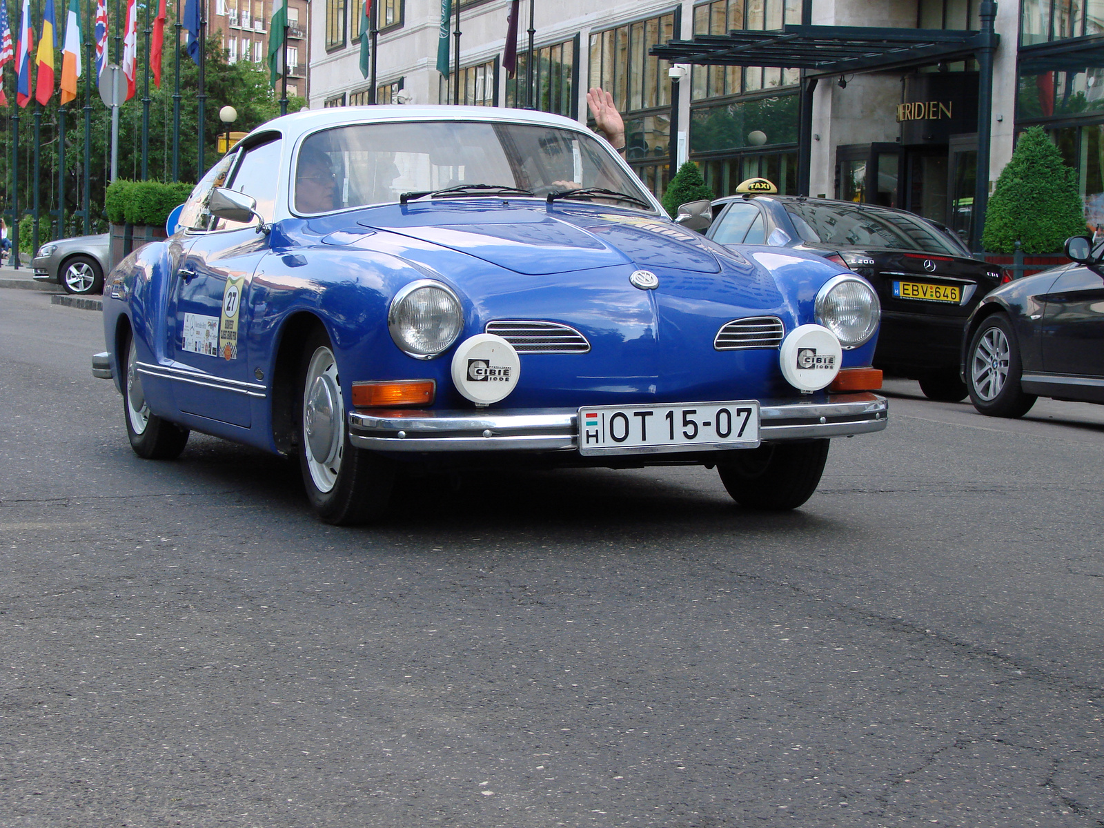 Volkswagen Karmann Ghia