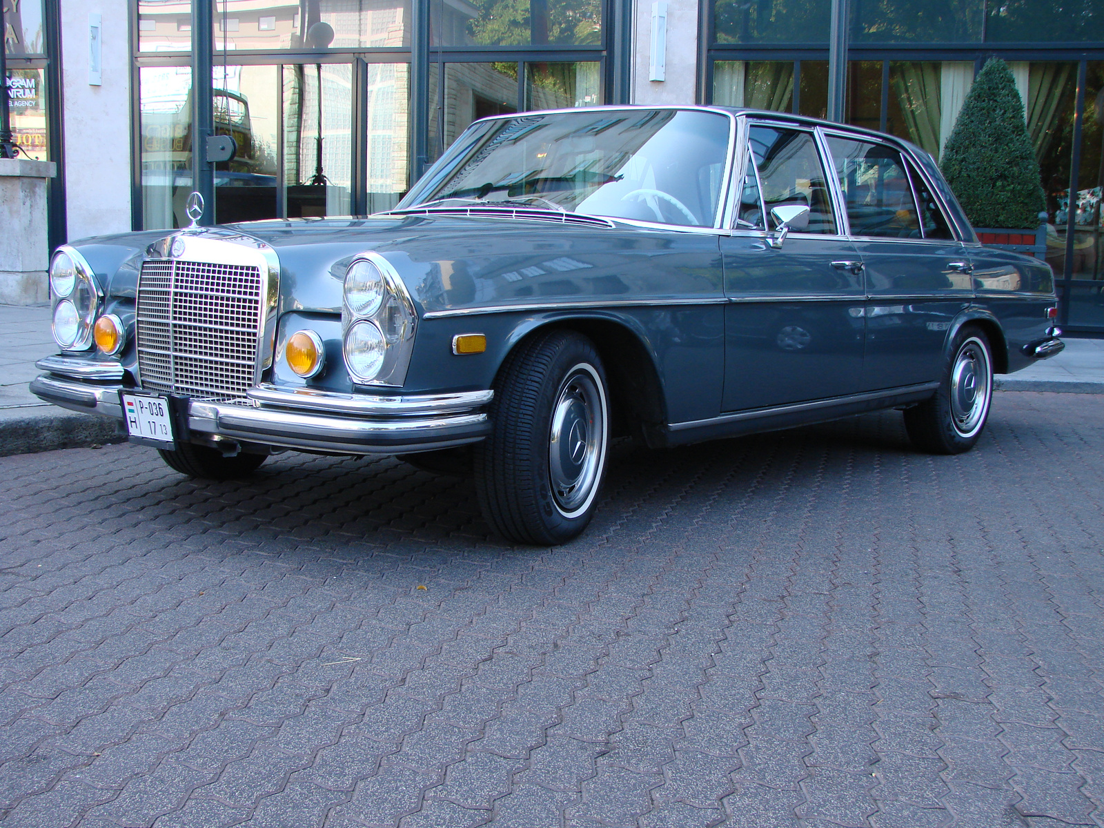 Mercedes-benz 300 SEL 4.5