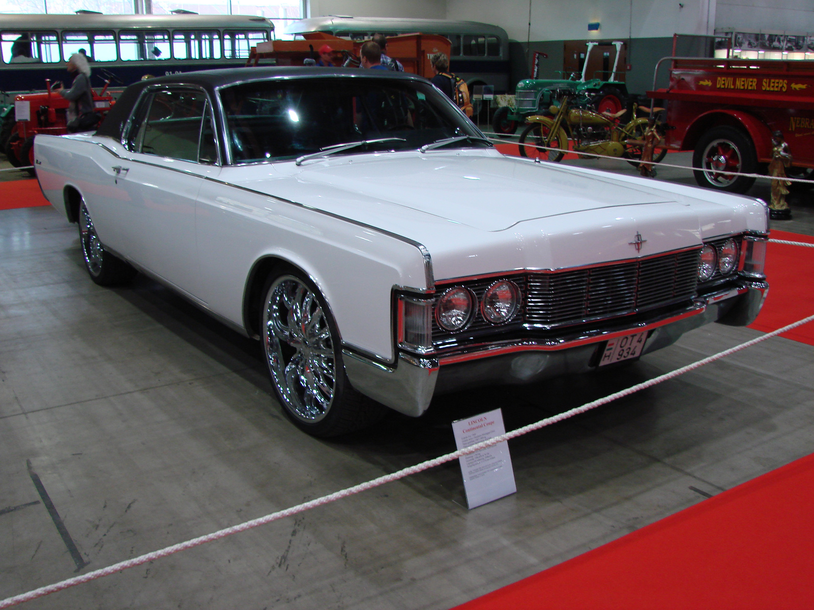 Lincoln Continental Mk IV Hardtop