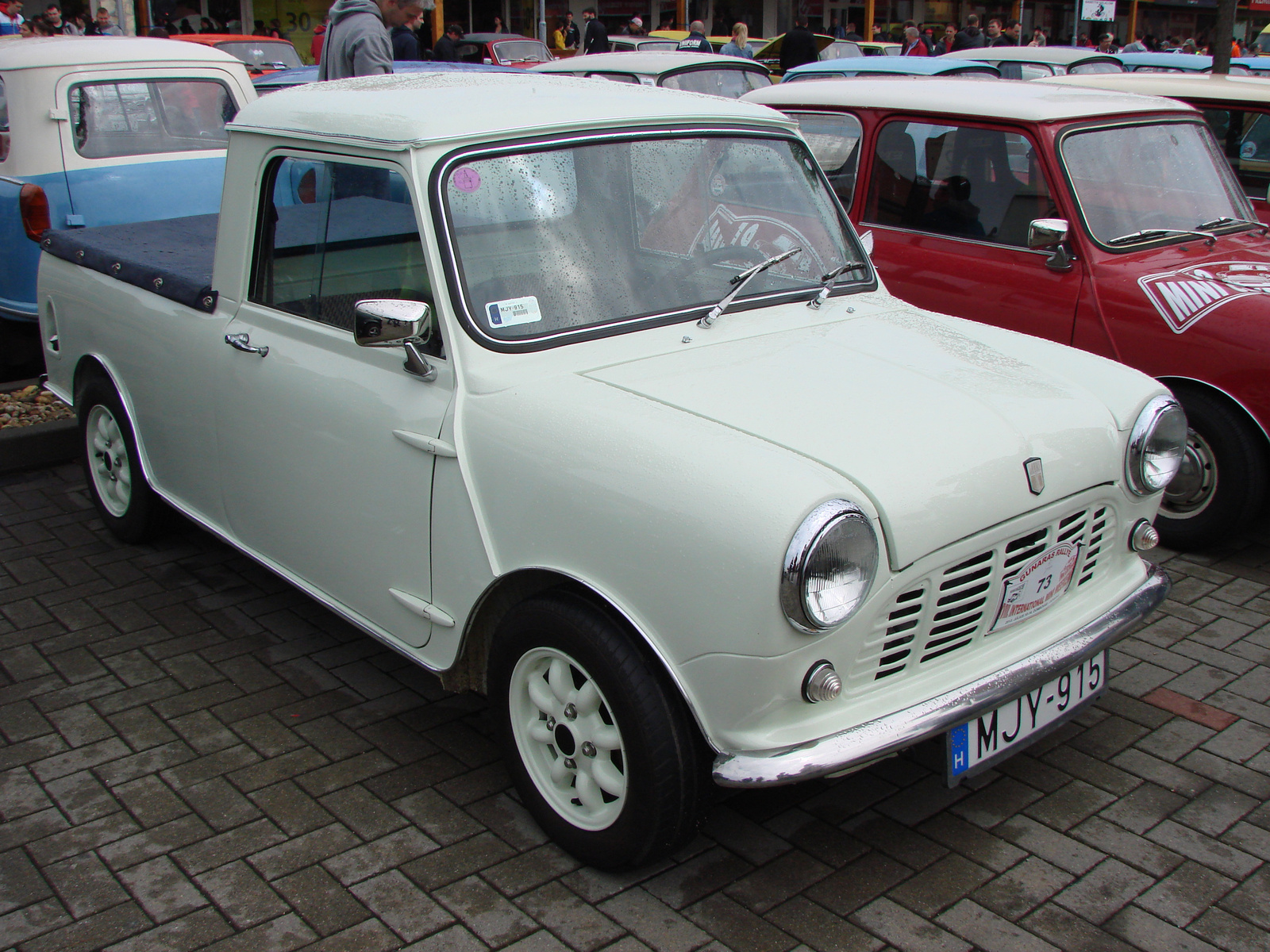 Mini Morris Pickup