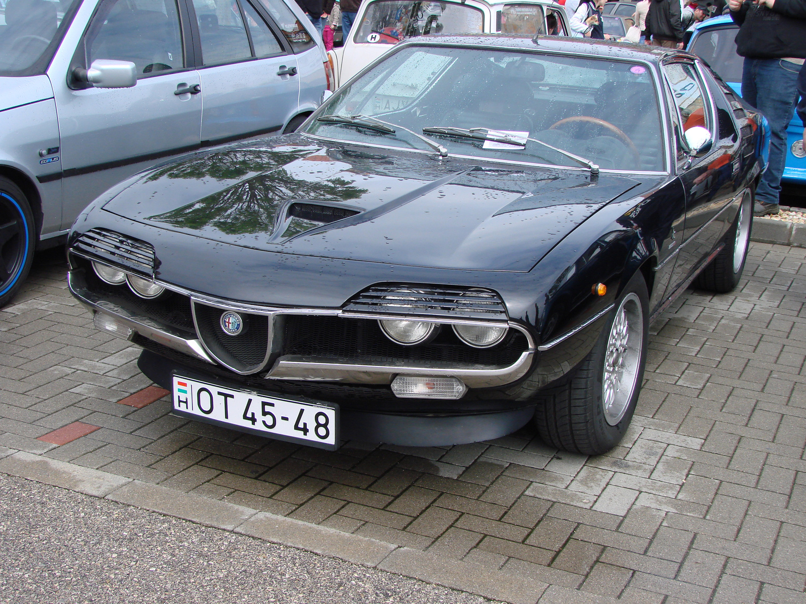 Alfa Romeo Montreal