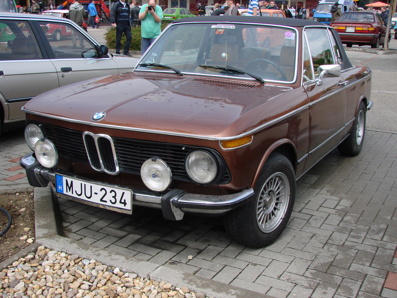 BMW 2002 Baur Cabrio