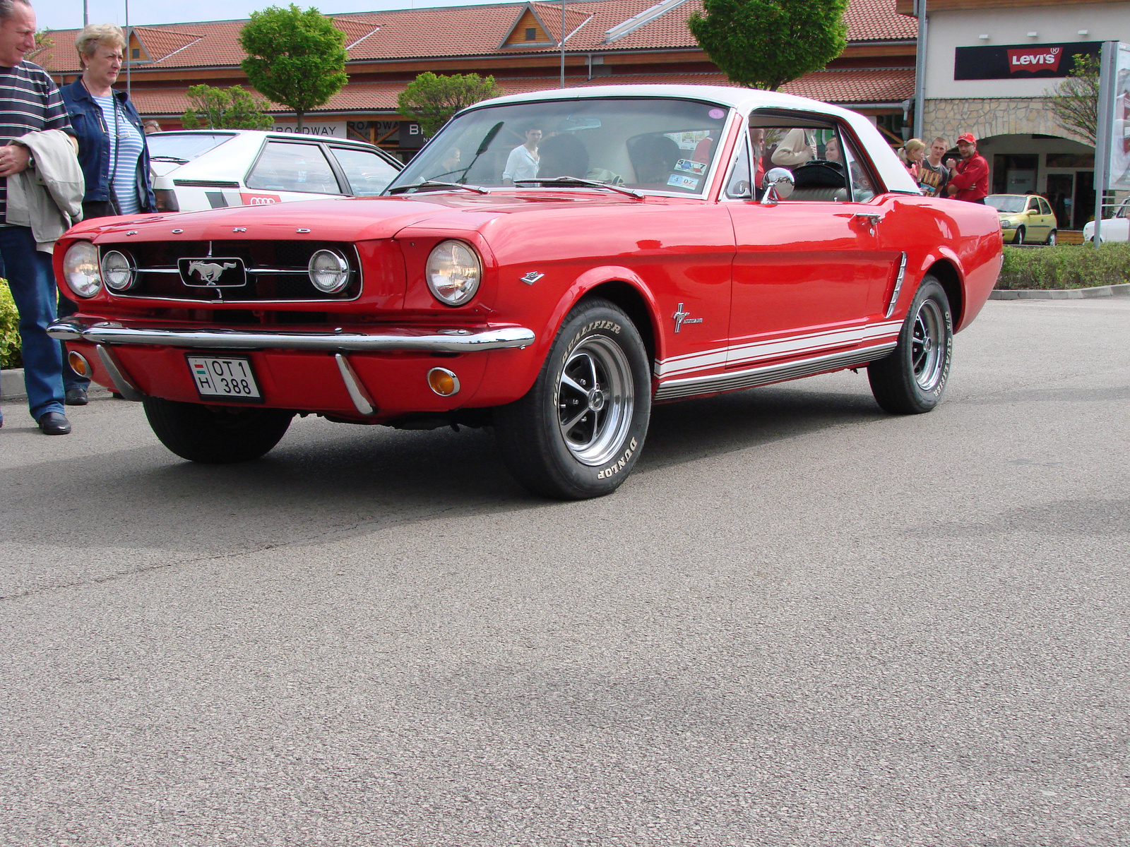 Ford Mustang Hardtop Coupe